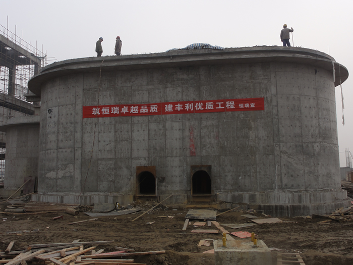 磷酸反應槽、消化槽防腐施工